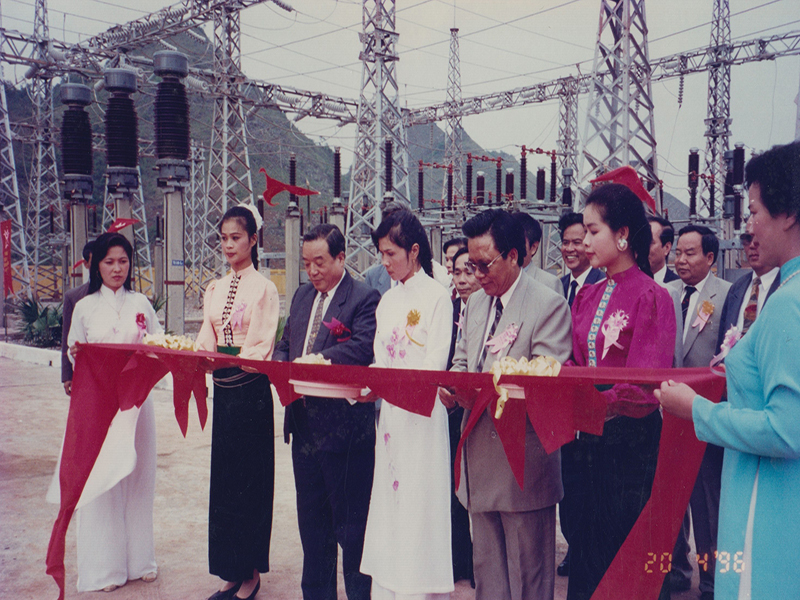 B&agrave;i 19: B&agrave;i PV cựu Bộ trưởng Th&aacute;i Phụng N&ecirc;